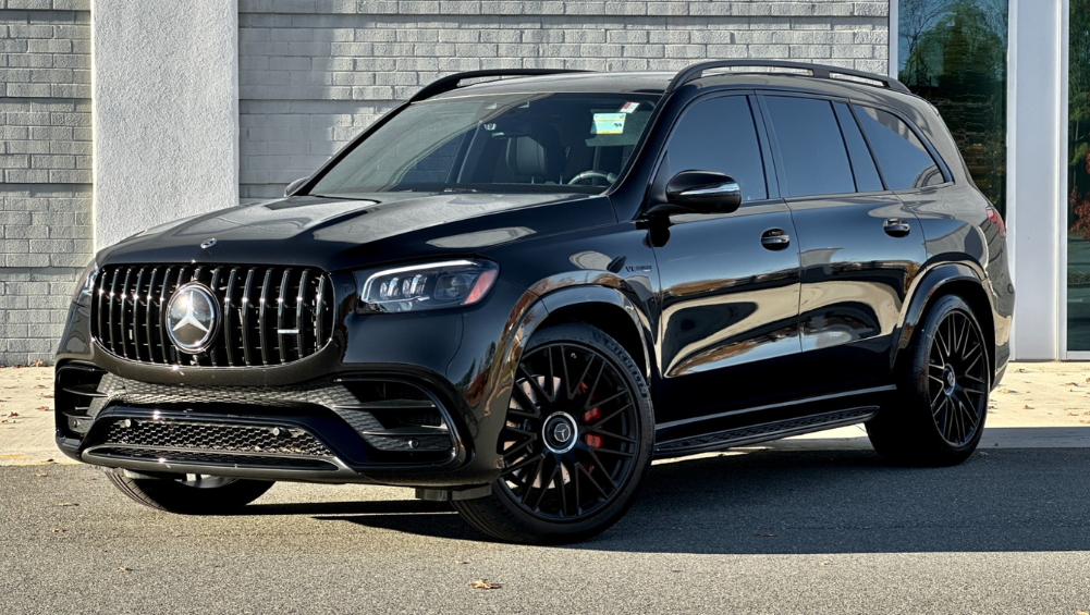 Mercedes 6 seats GLS for rent 